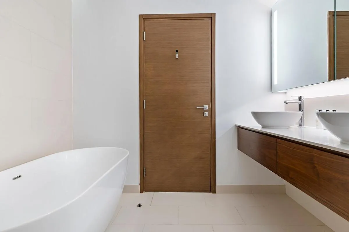 2Br Maid City Walk B13 Heart Of Dubai