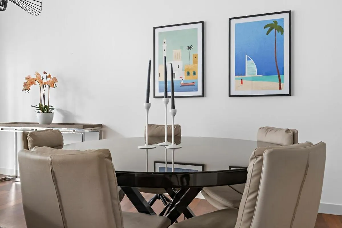 2Br Maid City Walk B13 Heart Of Dubai 0*,