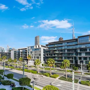 Fam Living - Walk - Urban Staycations Dubai