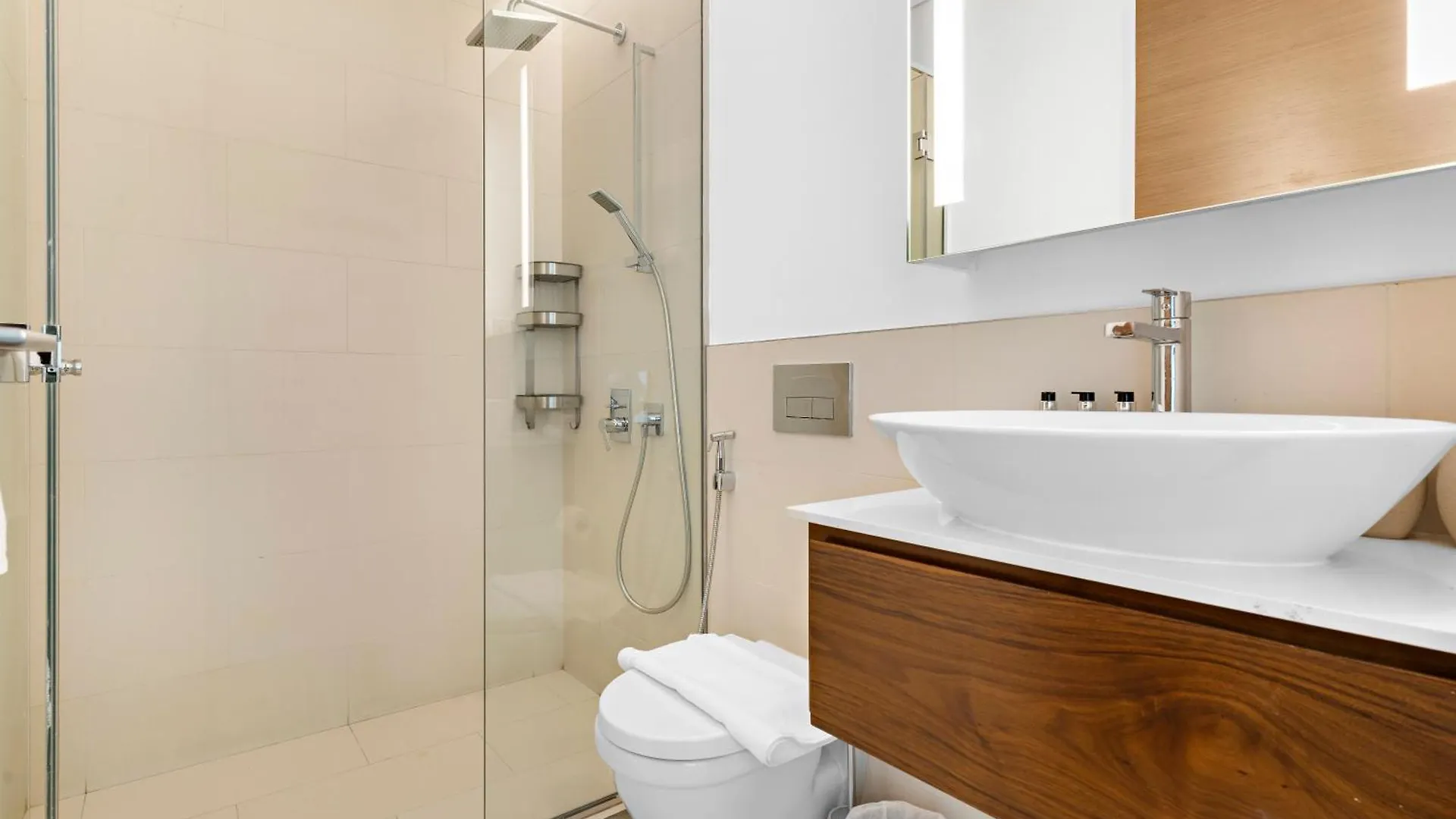 Apartment 2Br Maid City Walk B13 Heart Of Dubai